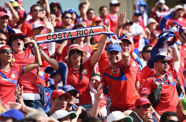 RECIFE, BRAZIL - JUNE 20:  Costa Rica fans cheer during the 2014 FIFA World Cup Brazil Group D match between Italy and Costa Rica at Arena Pernambuco on June 20, 2014 in Recife, Brazil.  (Photo by Laurence Griffiths/Getty Images)